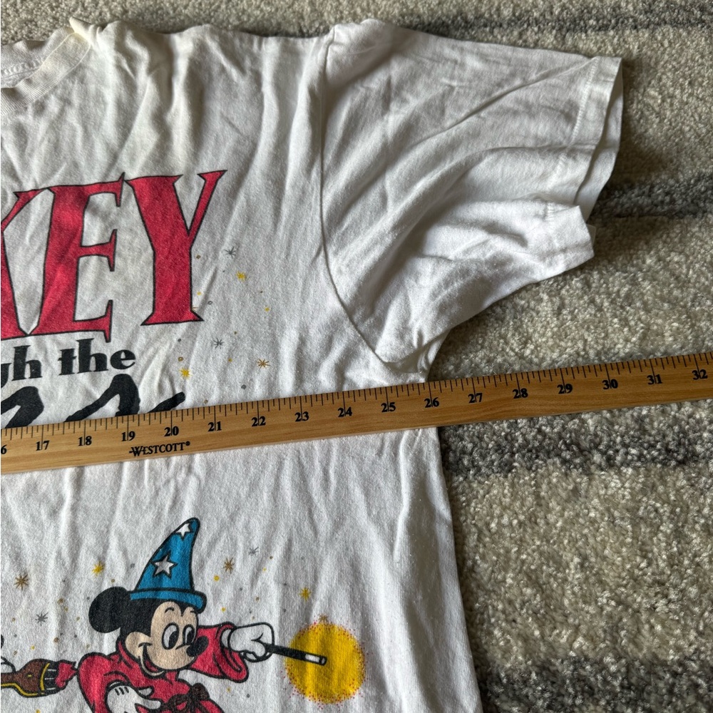 Vintage 1990s Mickey Mouse Through The Years Cartoon White Men’s T-Shirt SZ XL - Picture 14 of 16